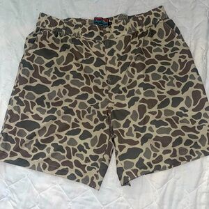 Men Everyday shorts..  XXL, zip pocket, 7 in inseam, lightweight, quick drying